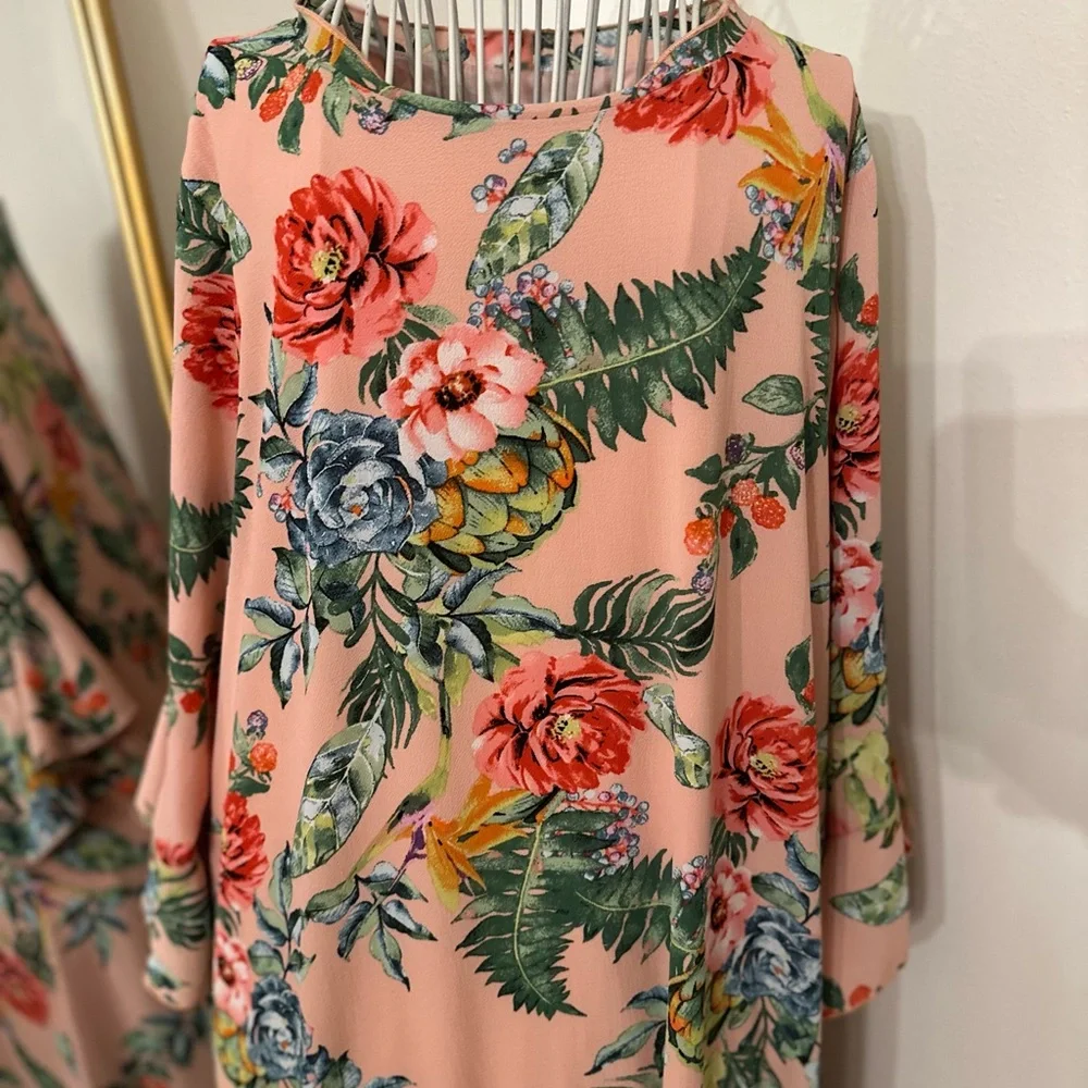 Floral Print Zadie bs dress - Picture 2 of 4